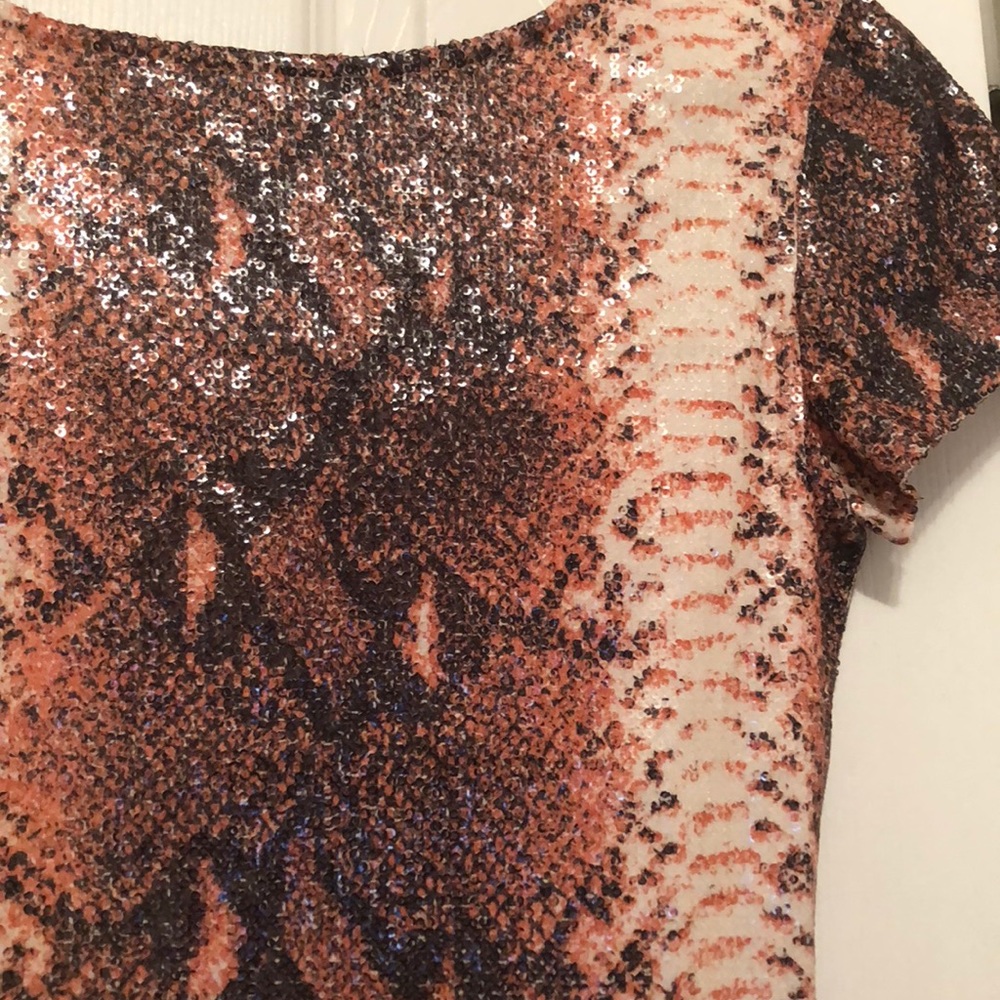Dress - Picture 2 of 4